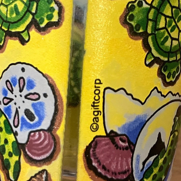 Collectible St. Maarten Turtle Shot Glass - Picture 3 of 6